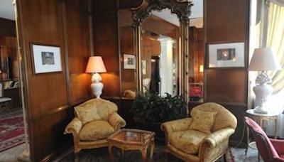 کلونا پالاس