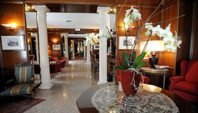 کلونا پالاس