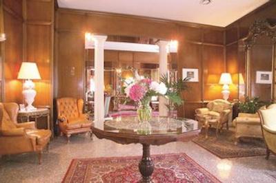 کلونا پالاس