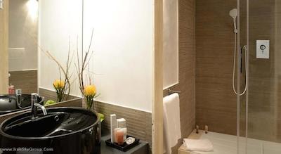 کلونا پالاس