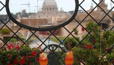 کلونا پالاس