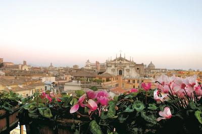 کلونا پالاس