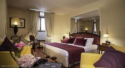 کلونا پالاس