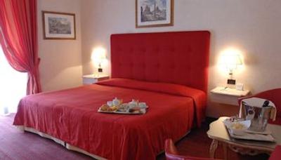 کلونا پالاس