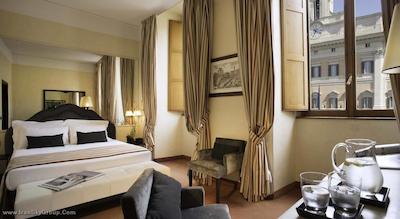 کلونا پالاس