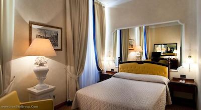 کلونا پالاس