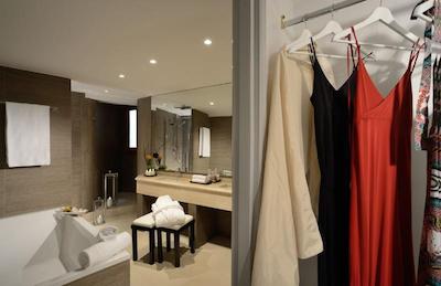 کلونا پالاس