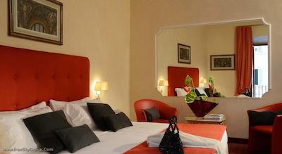 کلونا پالاس