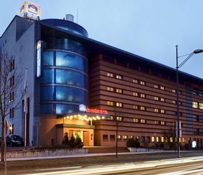 تریپ بای ویندهام هال