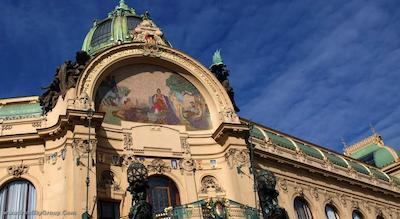 987 دیزاین پراگ