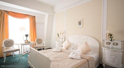 آمباسادور زلاتا هوسا