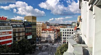 آمباسادور زلاتا هوسا