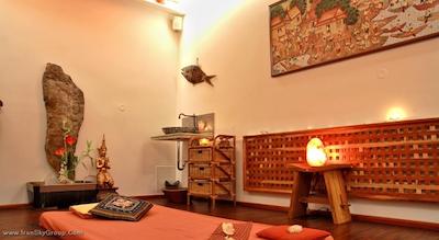 آمباسادور زلاتا هوسا