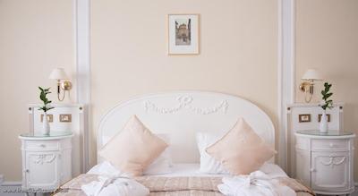 آمباسادور زلاتا هوسا