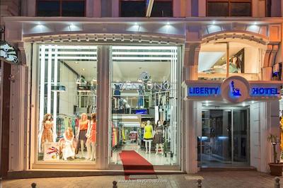 لیبرتی هتل