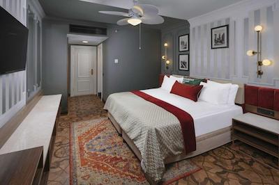 کرملین پالاس