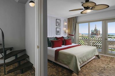 کرملین پالاس