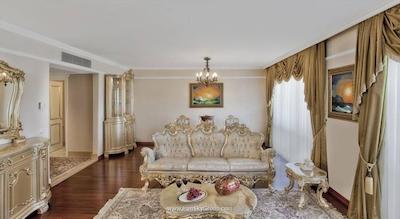 کرملین پالاس