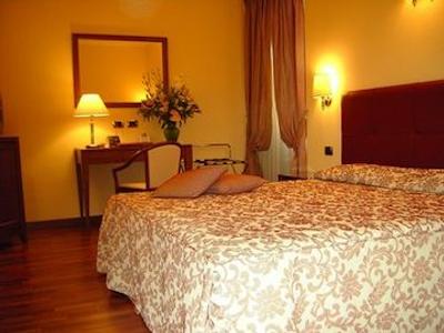 هتل ویلافرانکا