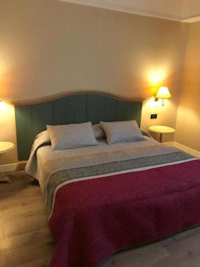 گرین پارک هتل پامفیلی