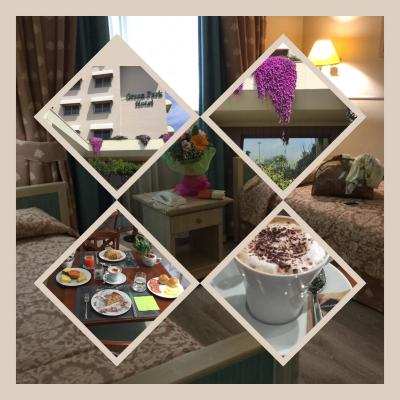 گرین پارک هتل پامفیلی