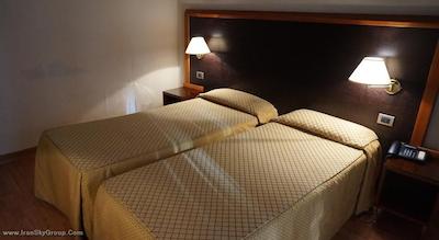 اسموت هتل رم وست