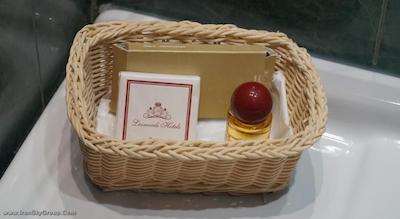 اسموت هتل رم وست