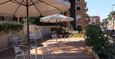 اسموت هتل رم وست