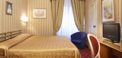 اسموت هتل رم وست