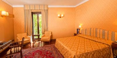 آمباشیاتوری پالاس