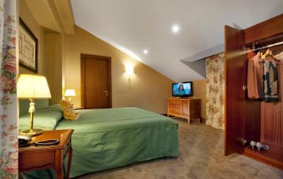 آمباشیاتوری پالاس