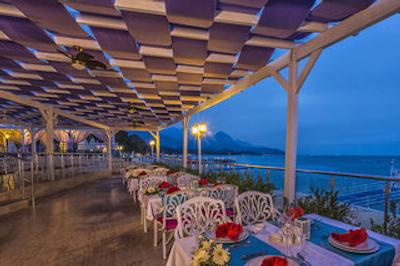 اورنج کانتی ریزورت کمر