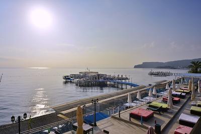 اورنج کانتی ریزورت کمر