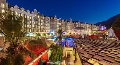 اورنج کانتی ریزورت کمر