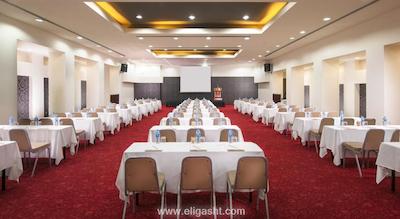 دلفین بی گراند ریزورت