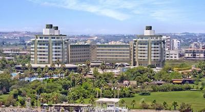 دلفین بی گراند ریزورت