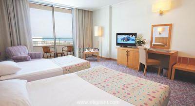 میراکل ریزورت هتل