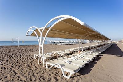 میراکل ریزورت هتل