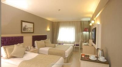 عثمان بی فاتیح هتل