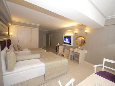 عثمان بی فاتیح هتل