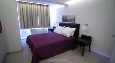 هم استی هم نیشانتاشی