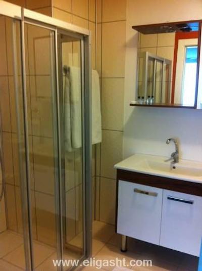 فرست آپارت هتل