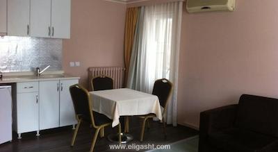 فرست آپارت هتل