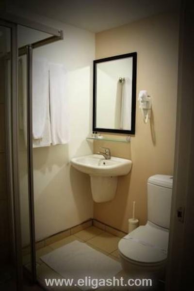 فرست آپارت هتل