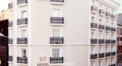 گرند بیازیت هتل