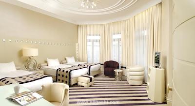 تکسیم تاون هتل