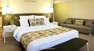 تکسیم تاون هتل