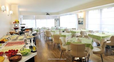 تکسیم تاون هتل