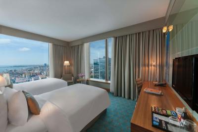 رنسانس استانبول پلات بسفروس هتل