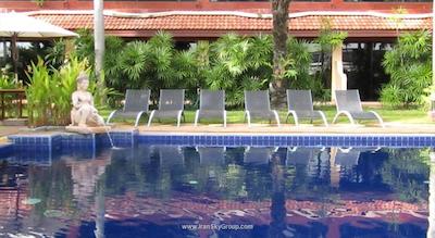 نوا پارک هتل